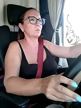 Stripchat Free Live Porn of Milfa_nimfomana
