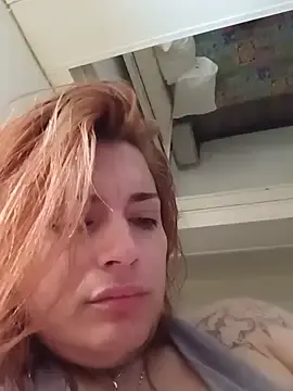 Stripchat Sex Cam of UrHellBri-L