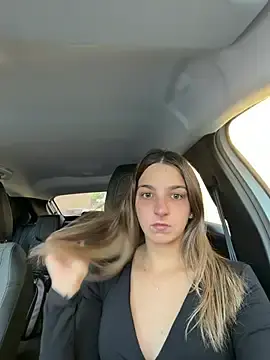 Stripchat Best live sex cam show of DoriDelux66