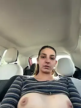 Stripchat Free Porn Cam of DoriDelux66
