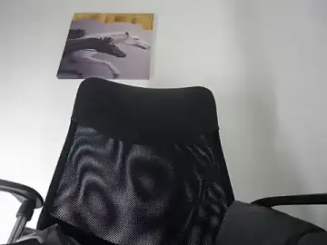 Stripchat Live Sex Cam of GilberMxx