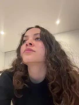 Stripchat Live Sex Cam of Megan_Rodrigo