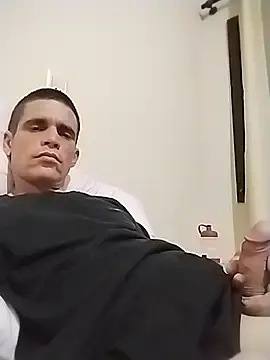 Stripchat Watch Live Sex Cams of Bruno13travieso