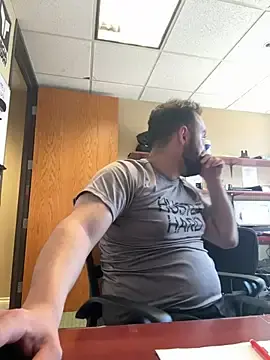 Stripchat Sex Cam of Jonnybigccookk69
