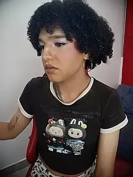 Stripchat Live Sex Cam of JOSSH_777