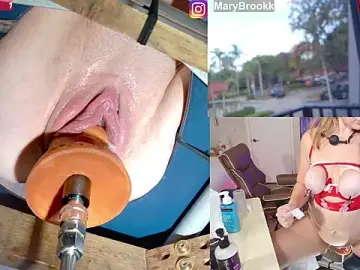 Stripchat Free Live Porn of MaryBrook1