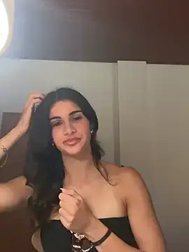 Stripchat Adult Webcam of sarahlfvxo