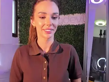 Stripchat Live Porn of realhotfallingdevil