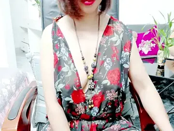 Stripchat Best Webcam of Miu-Le