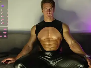 Stripchat Live Sex Cam of SteeveMuscle