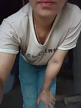 Stripchat Free Porn Cam of Ama-ra