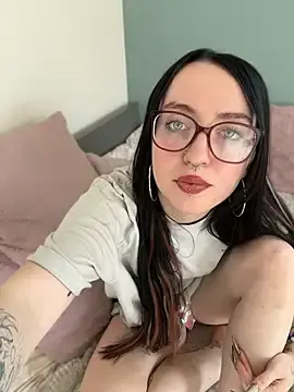 Stripchat Free Porn Cam of Ellie_Whitfield