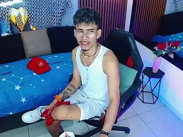 Stripchat Best live sex cam show of Skinny_cute_Alyer