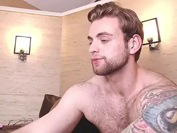Stripchat Free Live Porn of WayneWilson