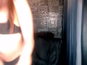 Stripchat Live Sex Cam of ASIANHOTTIE_69