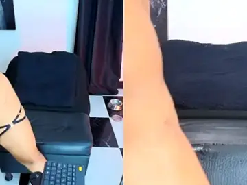 Stripchat Best live sex cam show of andrea_bdsm1