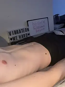 Stripchat Live Sex of secret_dream415
