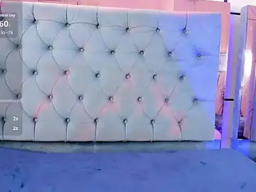 Stripchat Free Porn Cam of pocahontas_pow