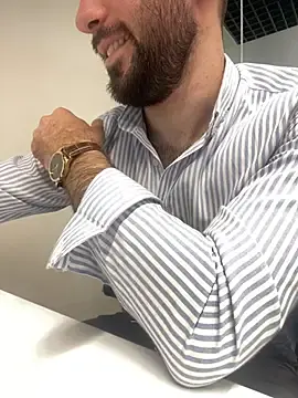 Stripchat Adult Webcam of speddy34