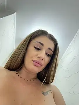 Stripchat Nude Webcam of IsabellaEtthan