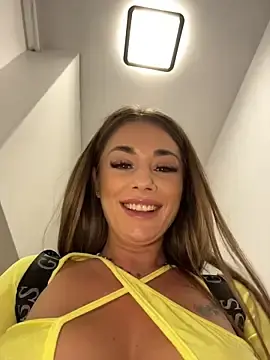 Stripchat Watch Live Sex Cams of IsabellaEtthan