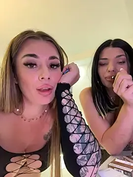 Stripchat Adult Video Chat of IsabellaEtthan