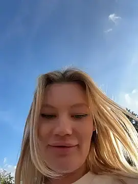 Stripchat Live Sex Cam of justmilaa