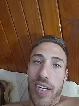 Stripchat Sex Cam of luliyfoco