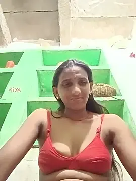 Stripchat Adult Webcams of Baby__Shreya