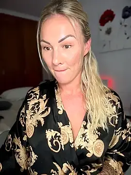 Stripchat Live Porn of NastyMilf_