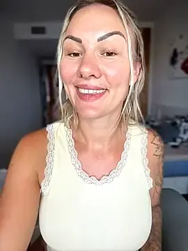 Stripchat Live Sex of NastyMilf_