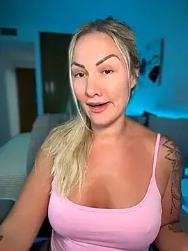 Stripchat Adult Webcam of NastyMilf_