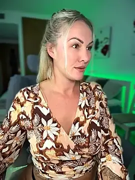 Stripchat Best live sex cam show of NastyMilf_