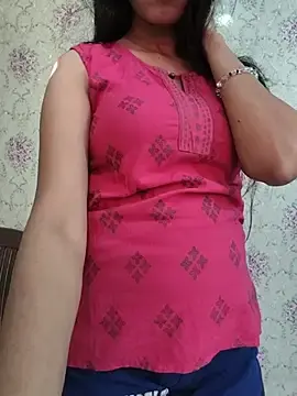 Stripchat Free Live Porn of Naughty_Kiara_