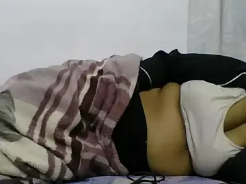 Stripchat Live Sex of PRETTY-MI