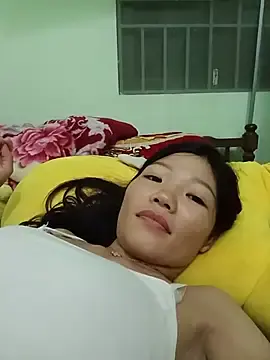 Stripchat Free Live Porn of balee_loe1