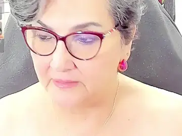 Stripchat Private Sex Chat of cataleya_mom