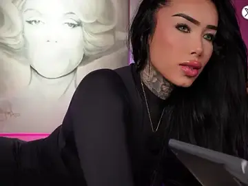 Stripchat Live Sex Cam of belllbonniie