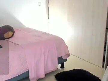Stripchat Best live sex cam show of hollyprincess_2