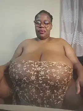Stripchat Free Porn Cam of BoobsQueen46K