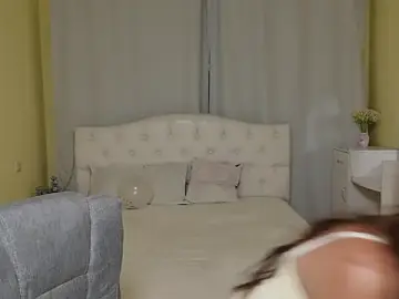 Stripchat Live Porn of KaraCriegs
