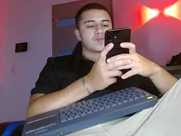 Stripchat Sex Chat of SexyBoy-Bigclit