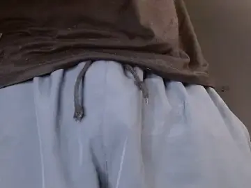 Stripchat Free Porn Cam of SexyBoy-Bigclit