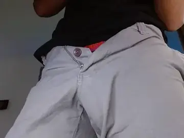 Stripchat Live Porn of SexyBoy-Bigclit
