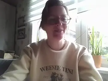 Stripchat Sex Cam of LiquidLeonie