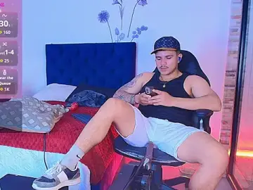 Stripchat Sex Cam of jeisonstark