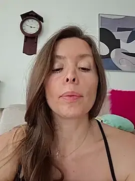 Stripchat Adult Video Chat of karina_warthon