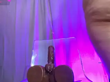 Stripchat Live Sex of Coral_777