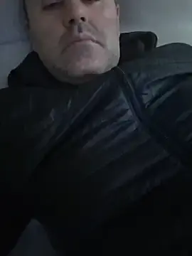 Stripchat Sex Cam of LeoMaduroSP