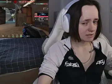 Stripchat Free Porn Cam of Luna_Loveee